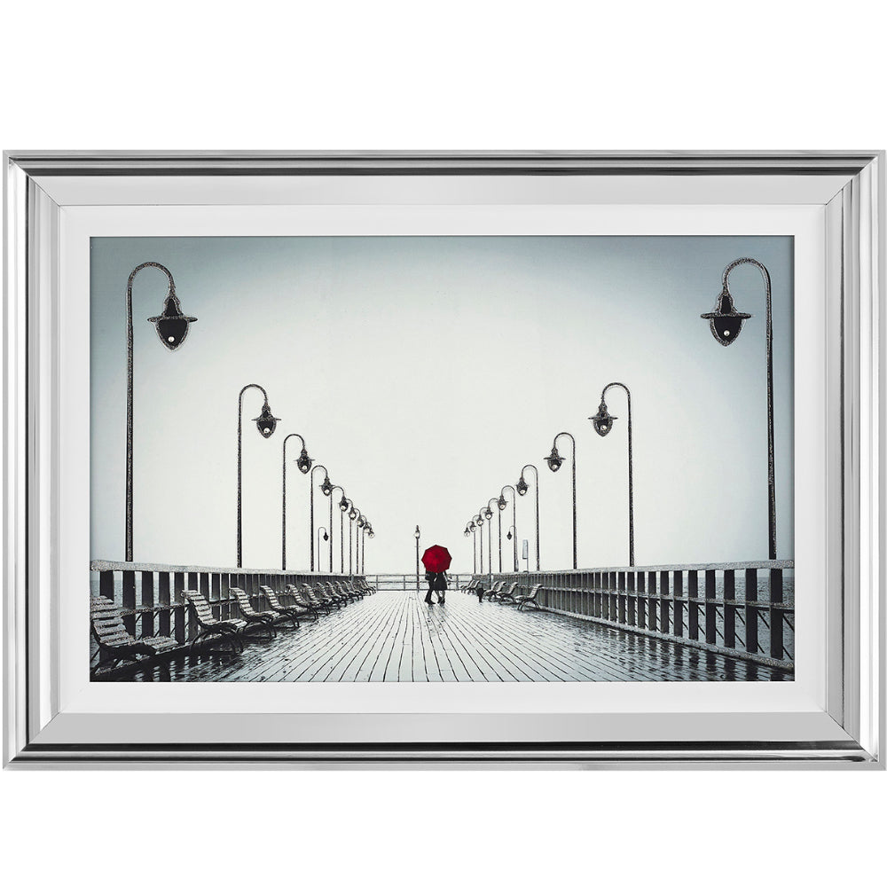 Romance On Pier Liquid Wall Art